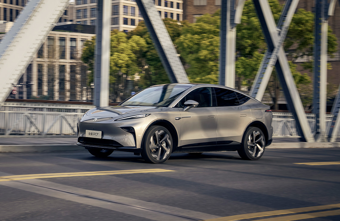 飛凡汽車 R7 SUV モデル 1/16 飞凡R7将在下半年正式上市支持四屏联动_搭载_的设计_方面